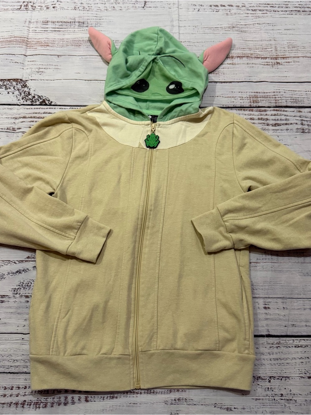 Disney Star Wars yoda zippered hoodie 
size youth large